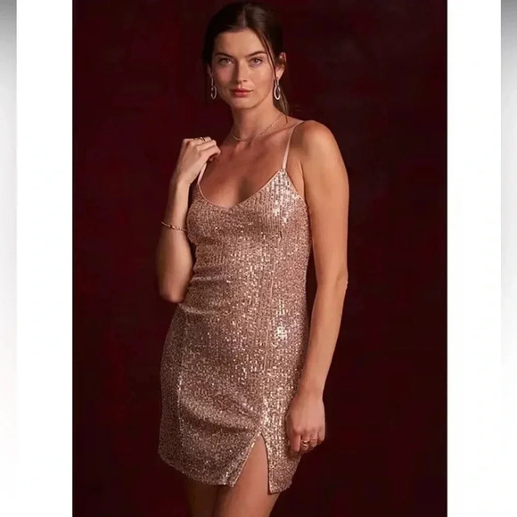 1. State Rose Gold sequined dress size 2 - Picture 3 of 11